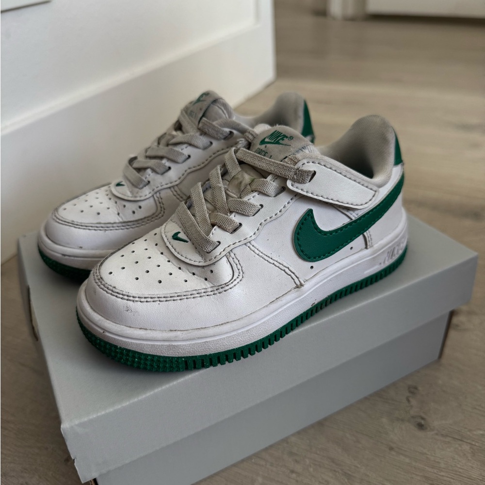 Nike White and Green Athletic Shoes